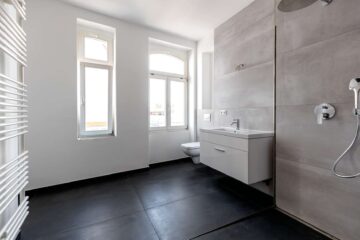 Großzügige 3-Zimmer-Wohnung mit Balkon im Erfurter Zentrum – neu saniert, 99084 Erfurt, Etagenwohnung